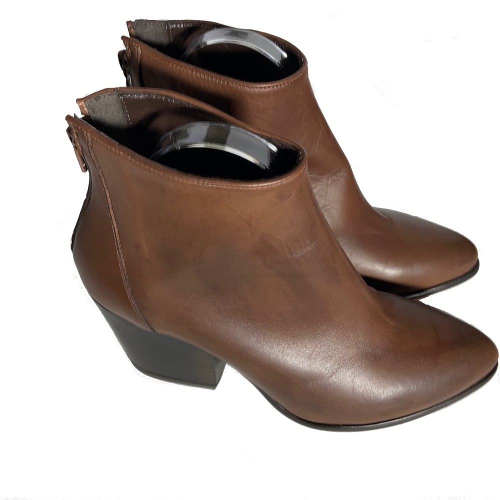 Summit by White Mountain Brown Leather Back Zipper Heeled Ankle Boots Size 40